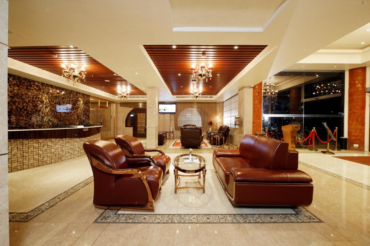 Hotel Park Residency Nilambur Exterior photo